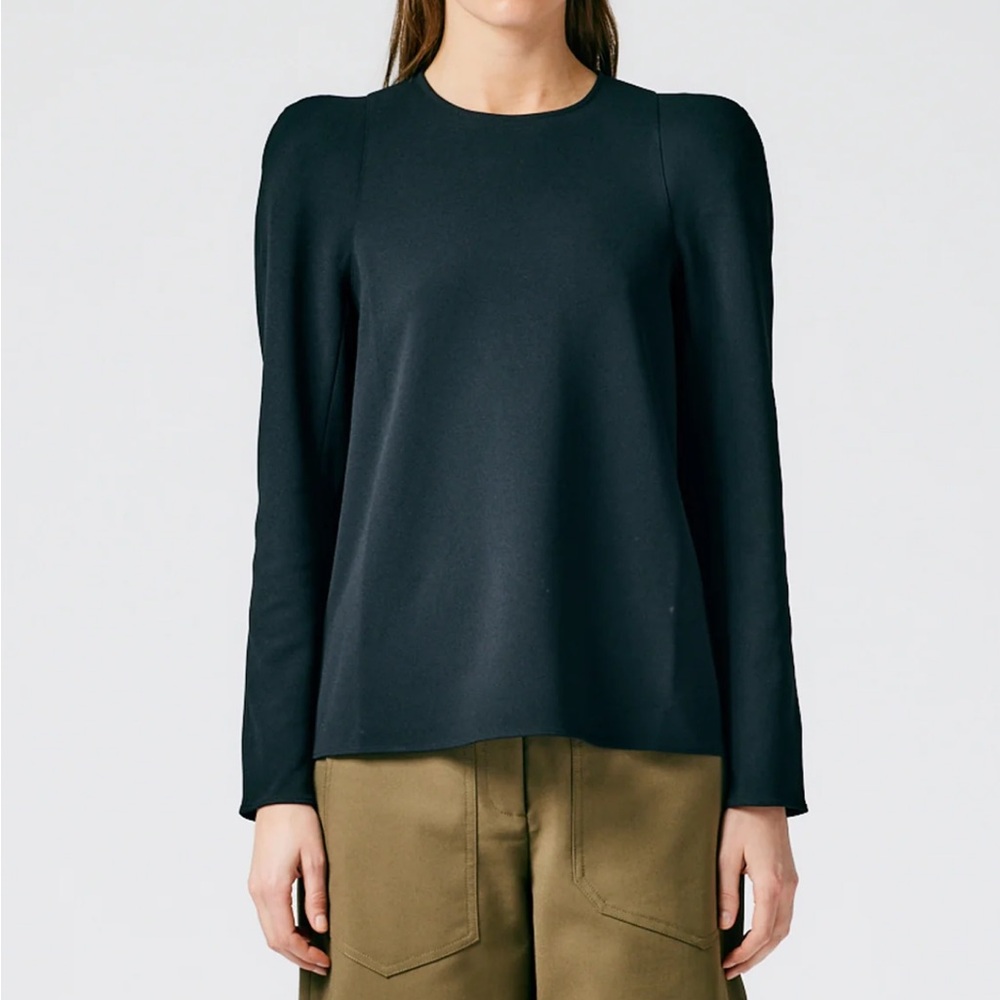 Sculpted shoulder top